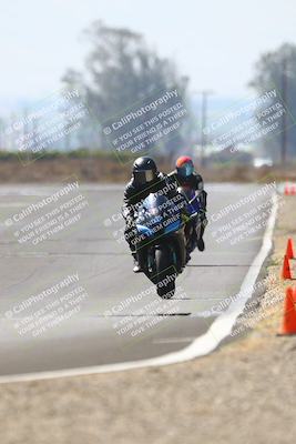 media/Sep-20-2025-TrackDaz (Sat) [[27f0cde673]]/B Group/220pm (Turn 9)/